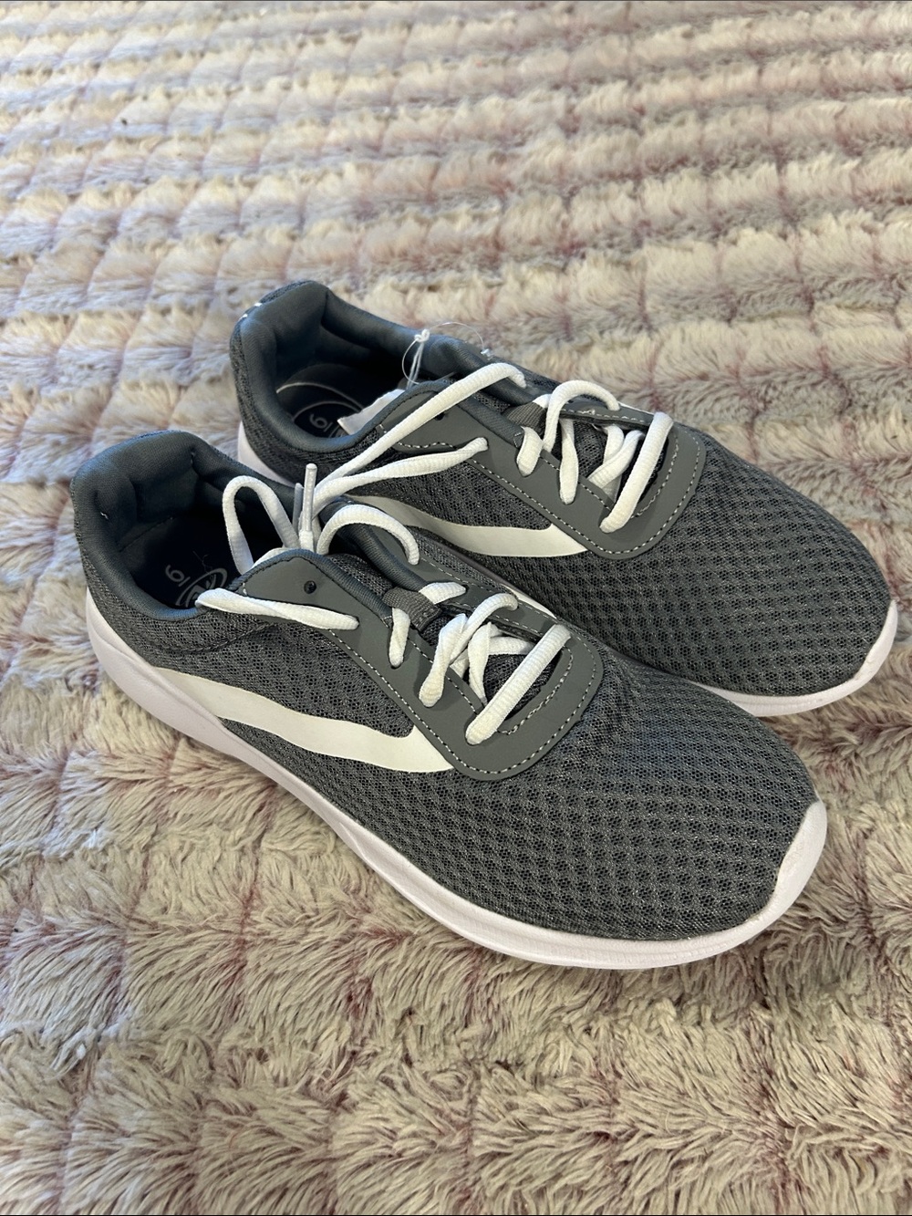 Athletic Works Gray and White Kids' Mesh Sneakers new